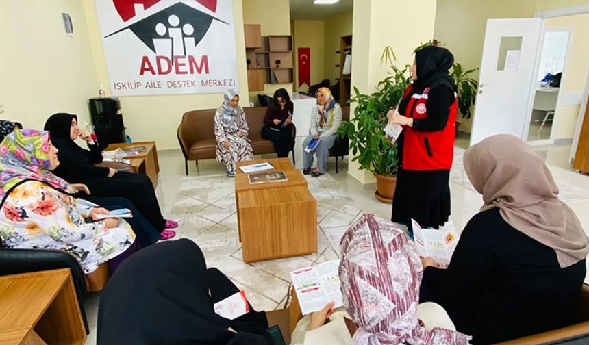İskilip ADEM Kursiyerleri Kadına Yönelik Şiddet Hakkında Bilgilendirildi