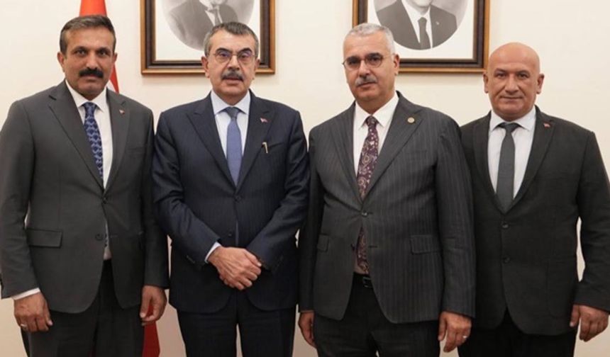 Uğurludağ’ın Eğitim Yatırımları Bakan Tekin’in Gündeminde