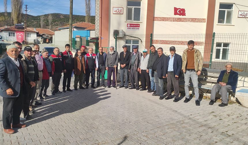 İl Müdürü Taş Güney Köyü Üreticisi İle Buluştu