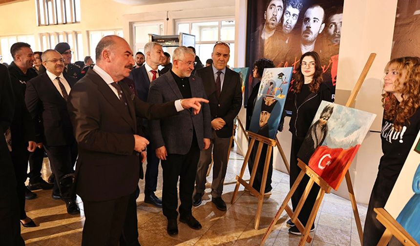 Öğretmenler Günü Sergisi Beğeni Gördü