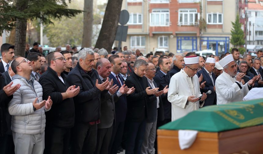 Zekeriya Çoştu'nun Annesi Bedriye Coştu İskilip’te Defnedildi
