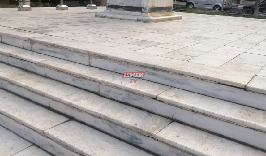 Atatürk Anıtındaki Yıpranmaları CHP’li Er, Meclisin Gündemine Taşıdı