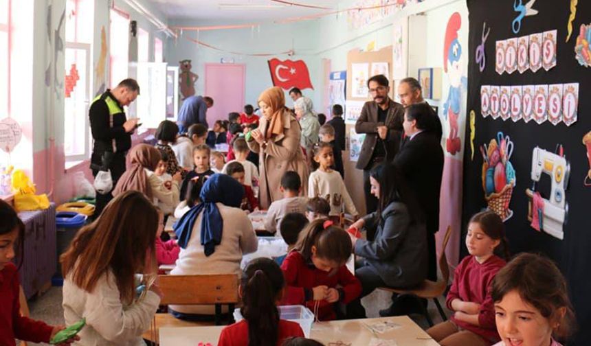 Kaymakam Yıldırım Çocuklarla Buluştu