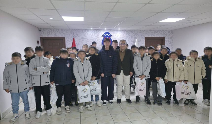 Bayat’ta Çocukların Yüzü Güldü