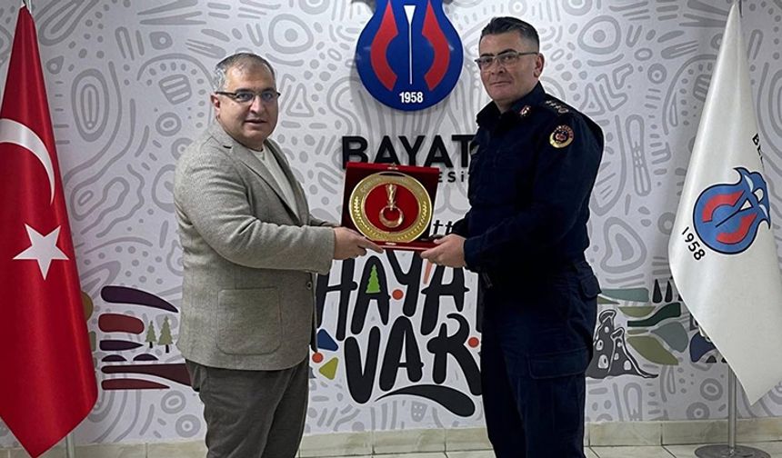 İl Jandarma Komutanı Ayvaz, Başkan Ünlü’yü Ziyaret Etti