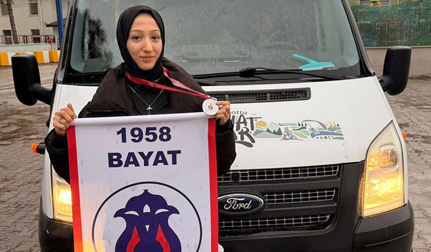 Demir Bilekli Medine, Türkiye Finallerinde