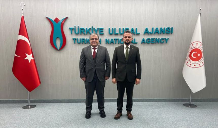 Başkan Ünlü, Gençlerin AB Destekli Proje Fırsatlarından Yararlanmasını İstedi