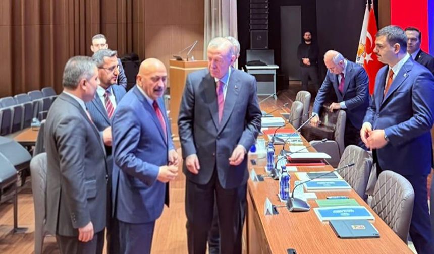 İsbir İlçenin Sorunlarını Yazılı Ve Sözlü Olarak Cumhurbaşkanı Erdoğan’a İletti