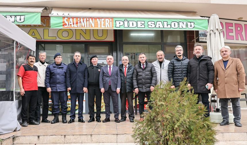 Kent Protokolü Salimin Yeri Pide Salonu’nda Buluştu