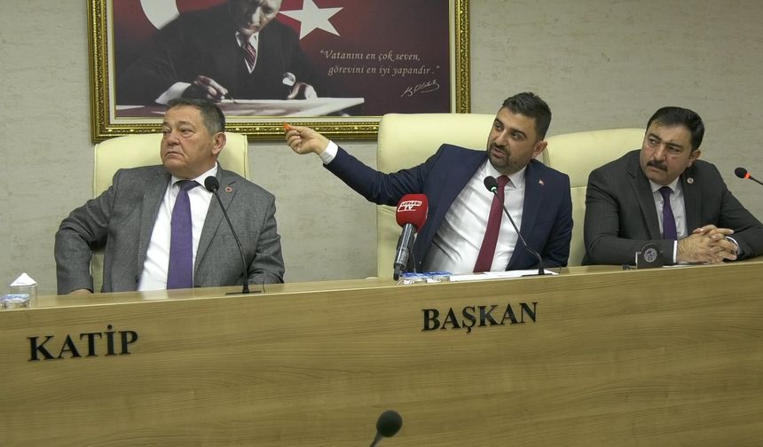 Mecliste Tartışmalı O Köyün Yol Güzergahı Nihayet Değiştirildi