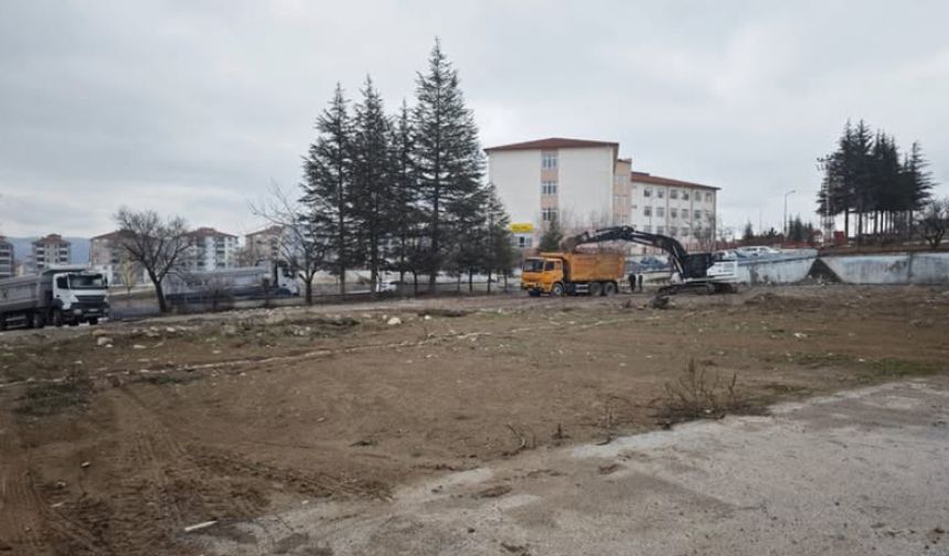 12 Derslikli Çorum YİBO İnşaatı Başladı