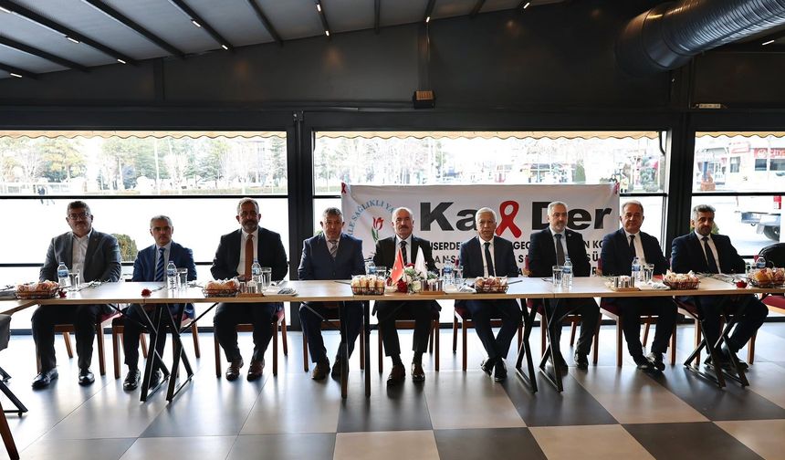 Protokol Kanserle Mücadele Edenlere Moral Verdi