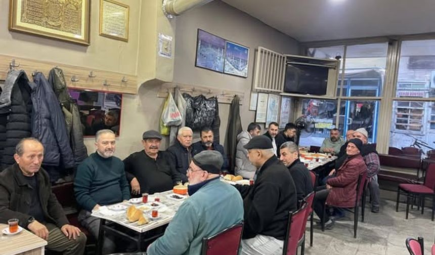 İl Müftüsü Şahin, Esnafla Ramazan Sohbeti Gerçekleştirdi