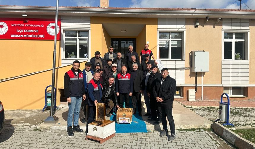 Mecitözü’nde Arıcılara Ballı Pratik Eğitim!