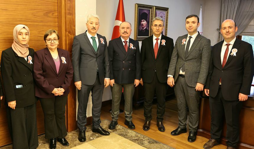 Vali Çalgan, “Vergi Kamu Düzeninin Sürekliliği İçin Kritik Rol Oynuyor”