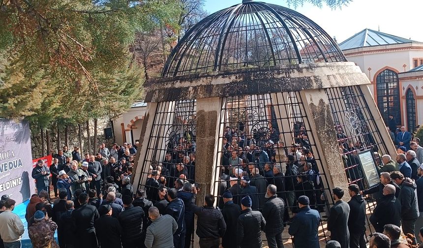 İskilipli Atıf Hoca, Vefatının 100. Yılında Mezarı Başında Anıldı