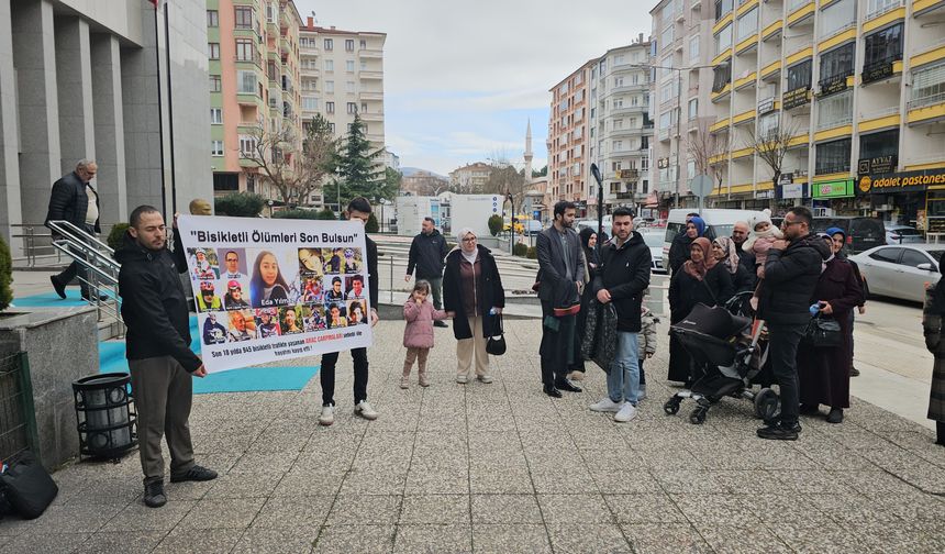 Feci Kazada Hayatını Kaybeden Minik Edanur İçin Adalet İstediler