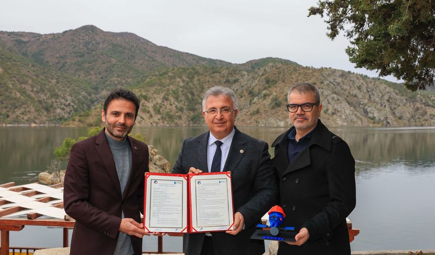 Yangın İle Su Analizlerine Artık Yapay Zeka Ve Uydudan Teknolojik Takip