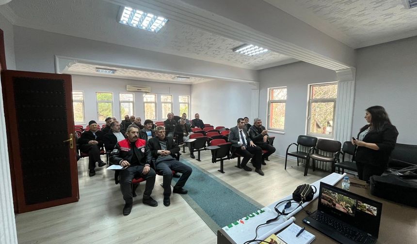 Kargı’da Çiftçilere TARSİM’in Önemi Anlatıldı