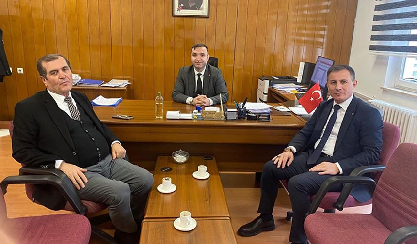 Özkubat ve Kaya’dan Vergi Dairesi Müdürü Yüksel’e Ziyaret