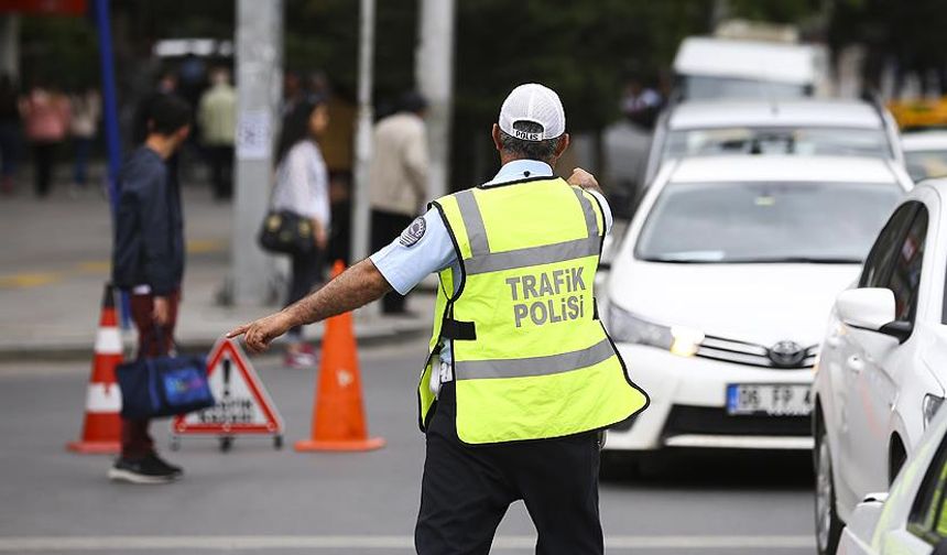 Trafikte Denetimler Başladı: Aracını Başkasına Kullandırana 200 Bin TL Ceza Kesilecek