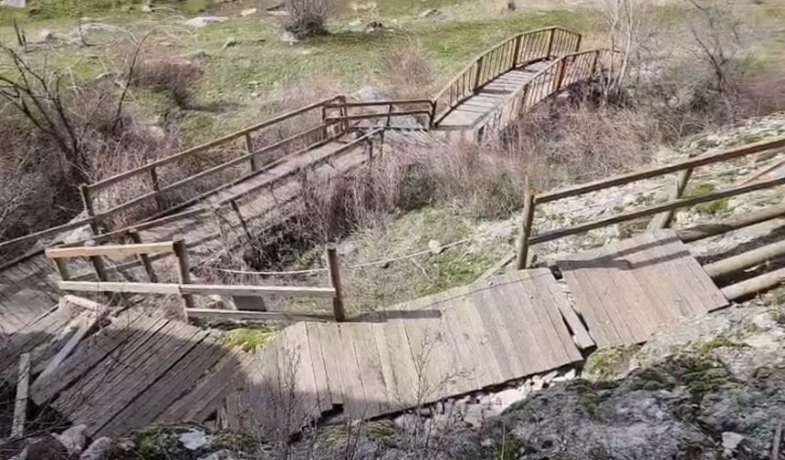 Budaközü Vadisi’ndeki Yürüyüş Yolu Kaderine Mi Terkedildi?