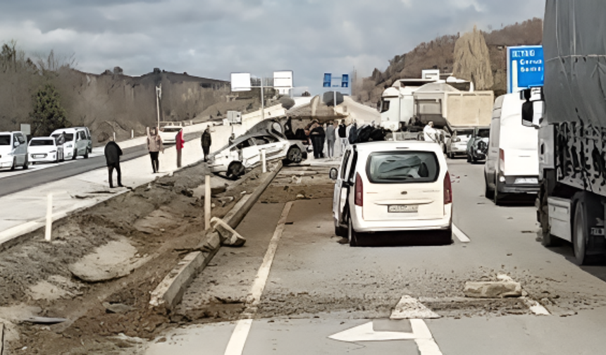 Feci Kaza! Takla Atan Otomobil Hurdaya Döndü: 1’i Ağır 2 Yaralı