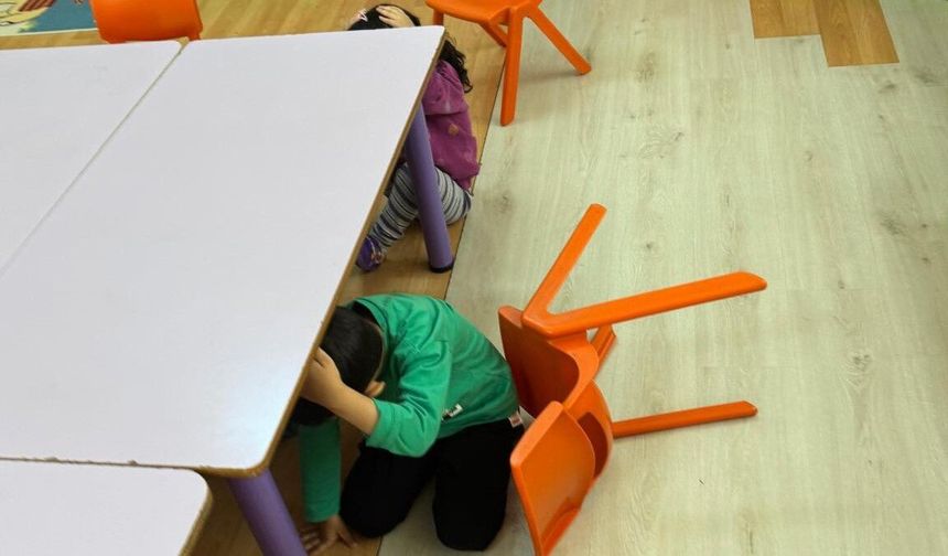 Depreme Okullardaki Tatbikatla Hazırlıklı Olmayı Öğrendiler