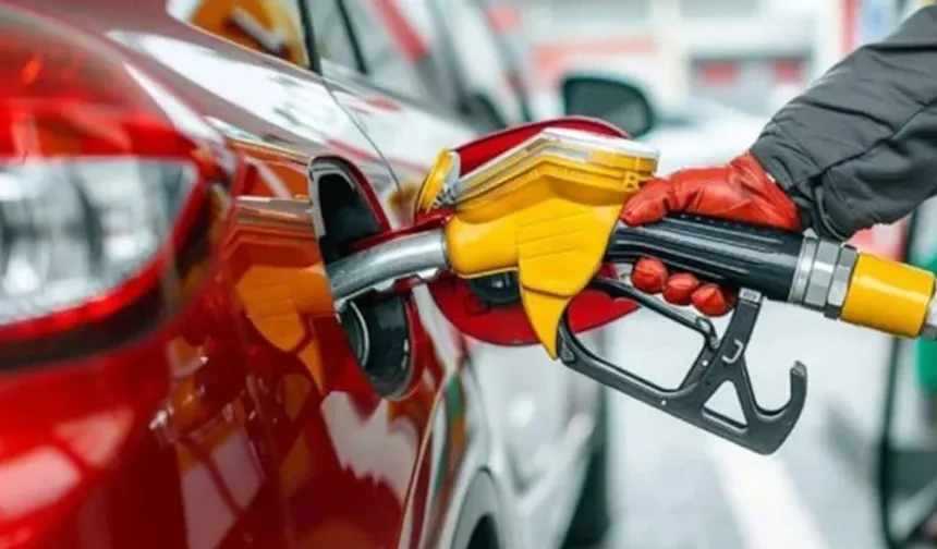 Motorine Dev, Benzine Sınırlı İndirim Geliyor