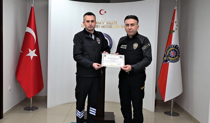 30 Milyonluk Vurgunu Önledi, Ödülle Onurlandırıldı