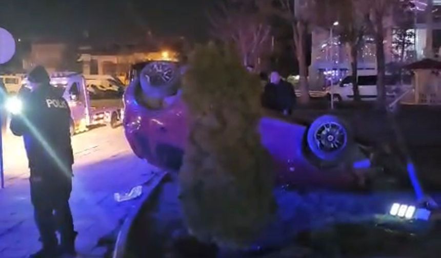 Takla Atan Araçta Can Pazarı: 1 Ağır Yaralı