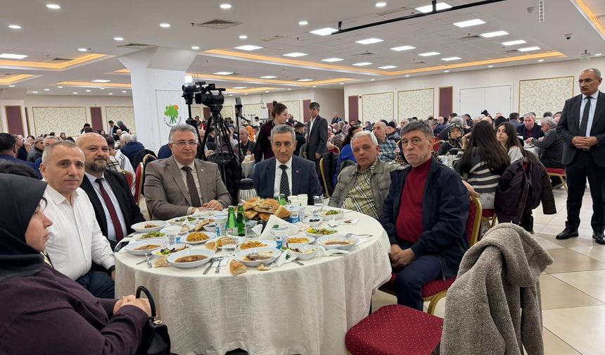 Ramazan’ın Bereketi İftar Sofrasında Buluşturdu