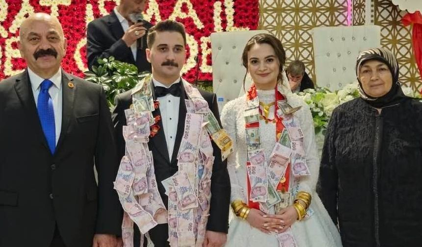 Kaymakam Şapoloğlu İle Betül Beyza Çolak’a Görkemli Düğün