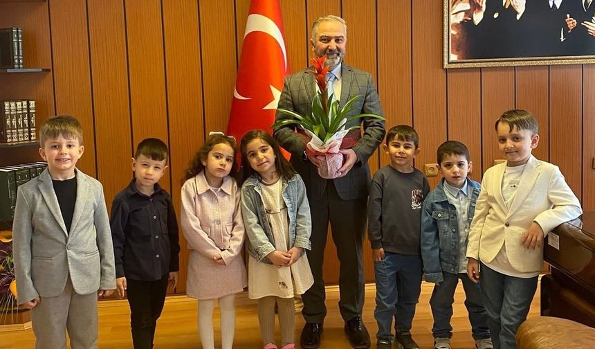 Minik Yüreklerden Gazze’ye Büyük Destek