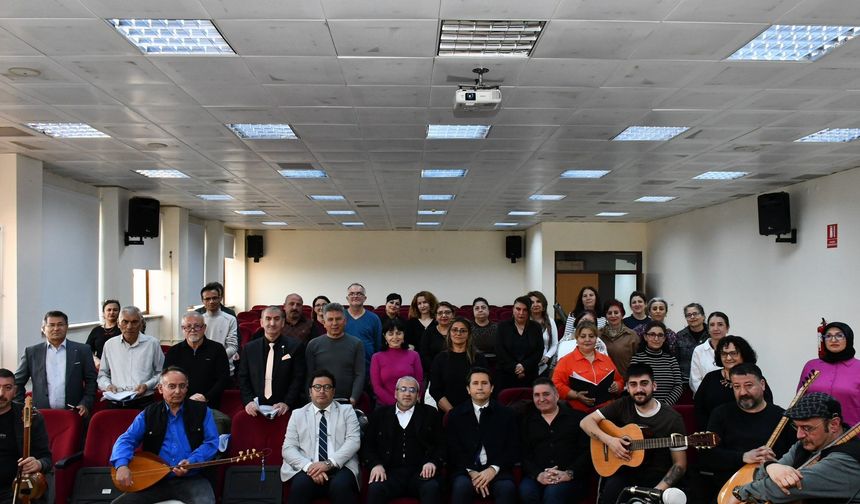 Milli Eğitim Müdürü Çağlar’dan Türkülü Ziyaret