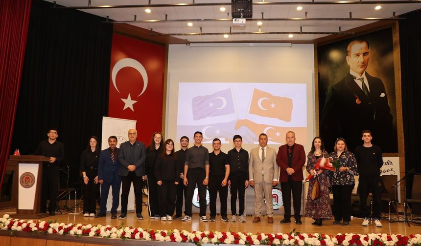 Çorumlu Öğrencilerden Amasya’da Duygulandıran Sunum