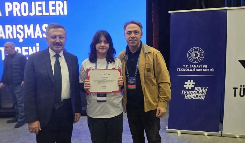 Ortaokul Öğrencisi Işık’tan TÜBİTAK Yarışmasında Birincilik Ödülü
