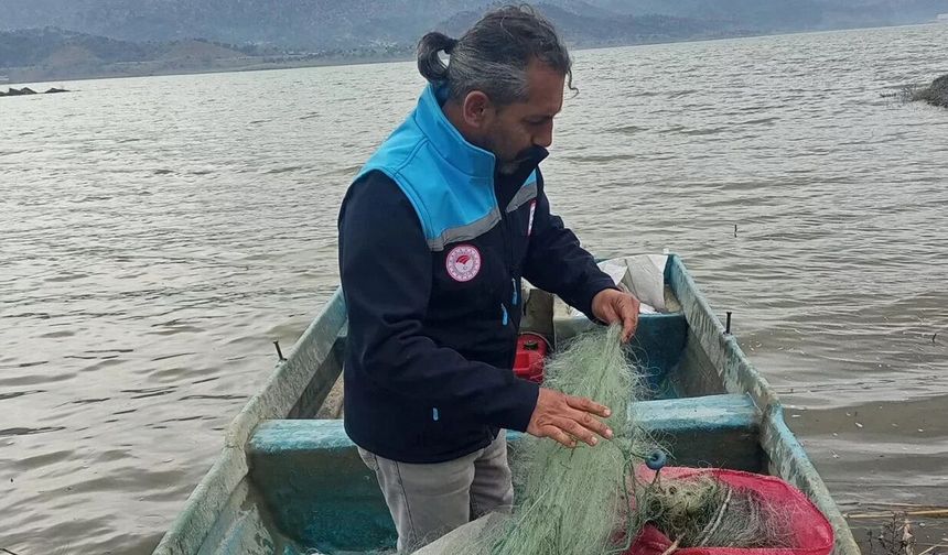 Barajda Kaçak Avlanmaya Geçit Yok! Tam 800 Metre Yakalandı