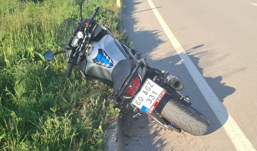 Devrilen Motosikletin Sürücüsü Öldü