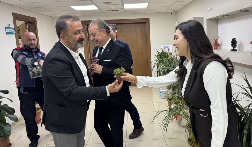 Belediye’den Emniyet Müdürlüğü’ne Kutlama Ziyareti