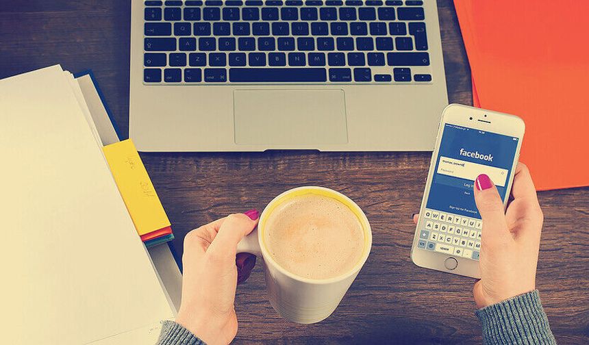 Sosyal Medya Bağımlısı Olduk!