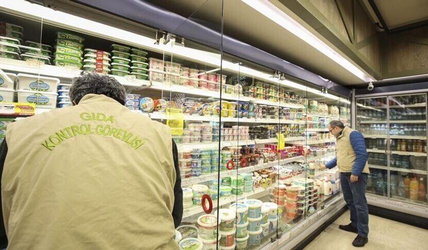 Bakanlık Tek Tek İfşa Etti! Tam 2 Bin 345 Parti Gıda Ürünü