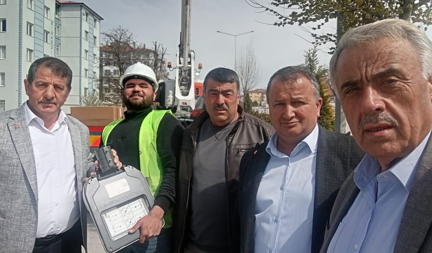 Çorum Sanayi Sitesi’nin Cadde Ve Sokak Aydınlatmaları Yenilendi