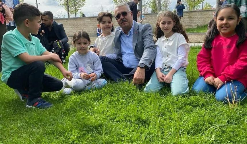 Milletvekili Ahlatcı: “23 Nisan, Milli İradenin Sarsılmaz Temelidir”