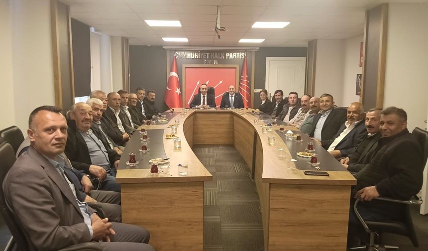 CHP, Muhtarları Dinledi