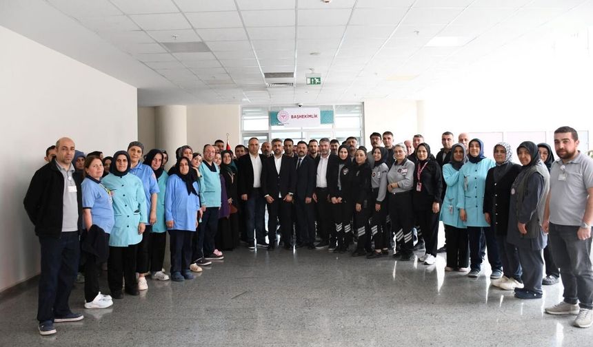 Başhekim Gömeç Destek Personelini Ağırladı