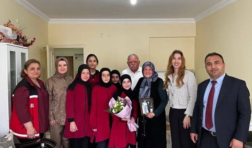 Kuşakları Buluşturan Anlamlı Ziyaret