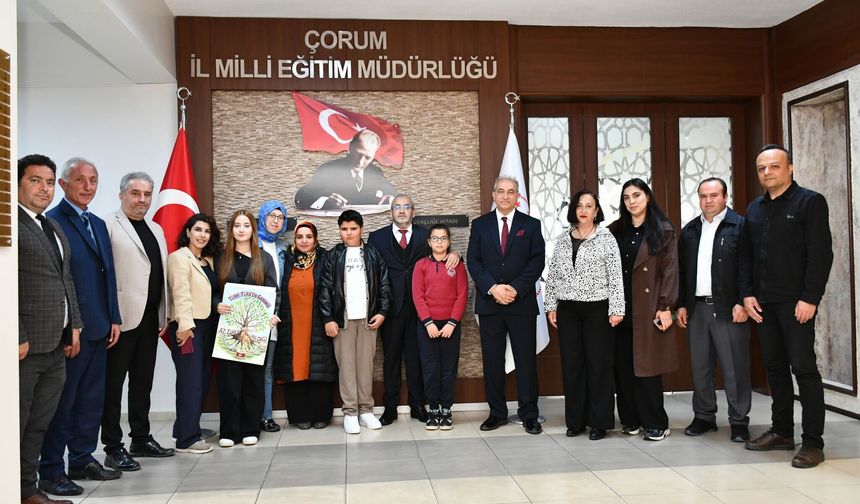 Çorum’da “Dilimizin Zenginlikleri” Yarışmasında Dereceye Giren Öğrenciler Ödüllendirildi