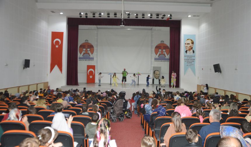 Çorum Çocuk Tiyatrosu, Havza’da Kalplere Dokundu