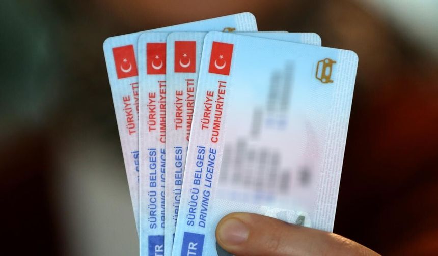 Ehliyette Yeni Dönem! O Yaşın Üstüne Sıkı Takip
